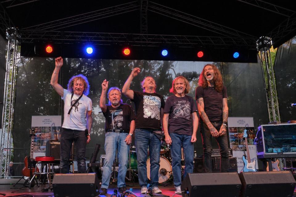 Silvestr s Beatem na Klamovce