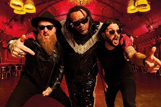 Další pecka od Skindred