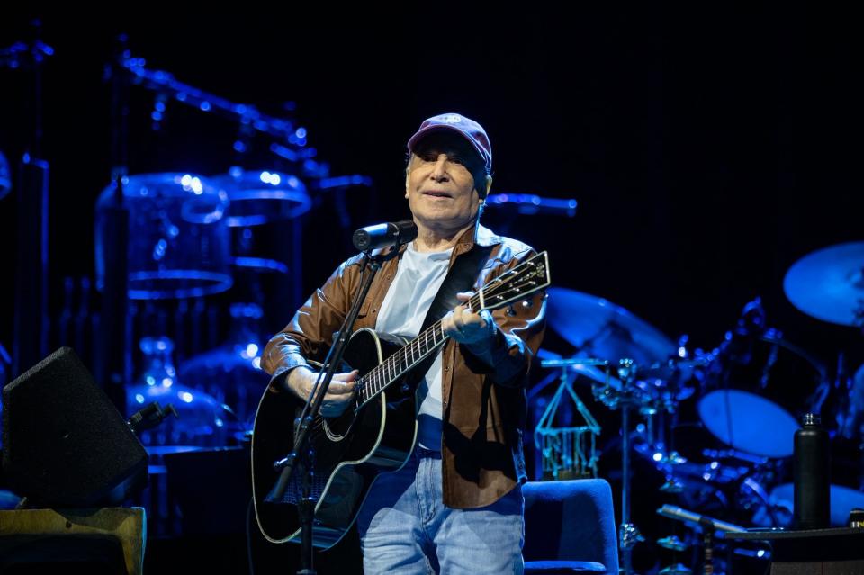 Vyhrajte lupeny na Paula Simona